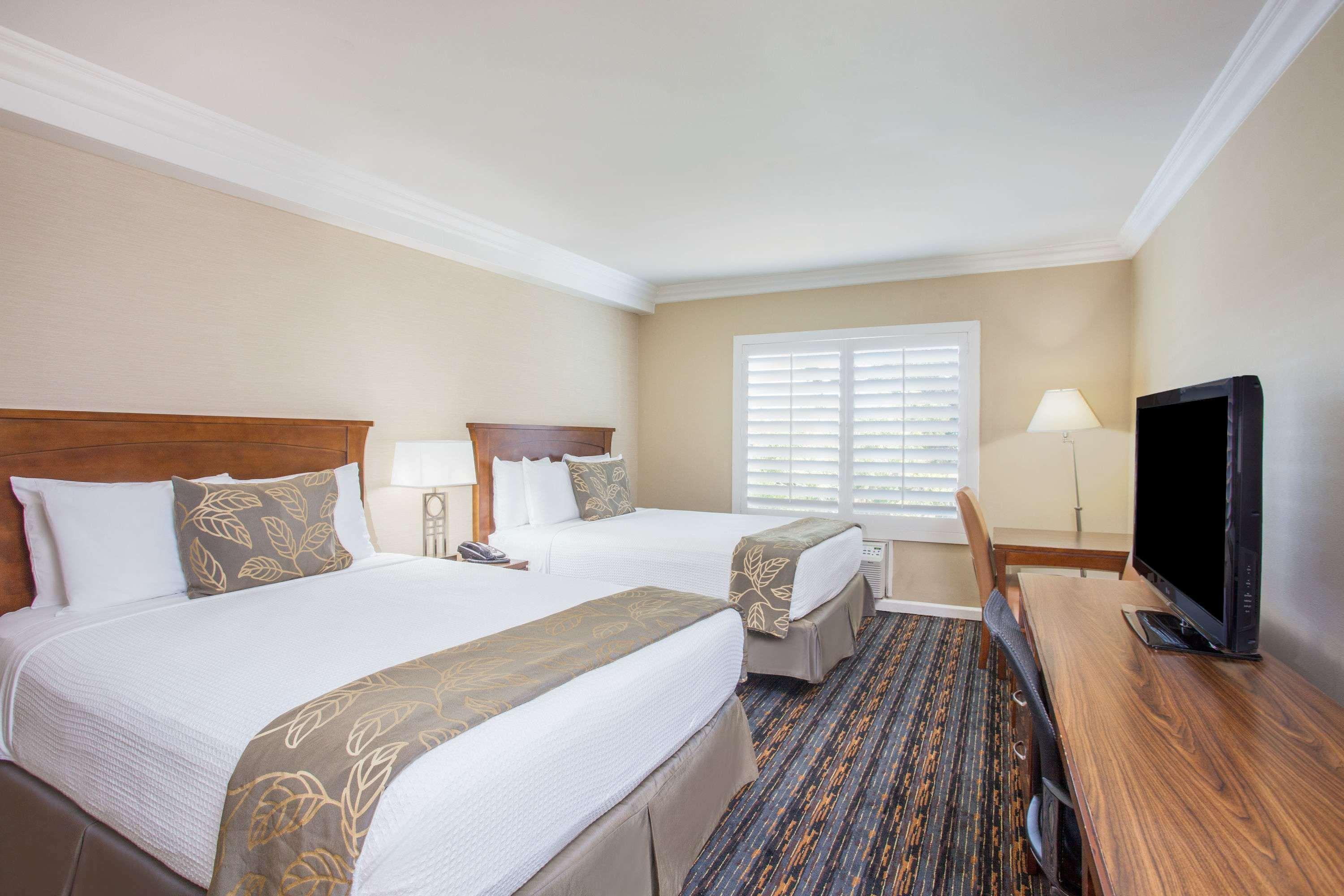 Hotel Days By Wyndham Circle San Diego