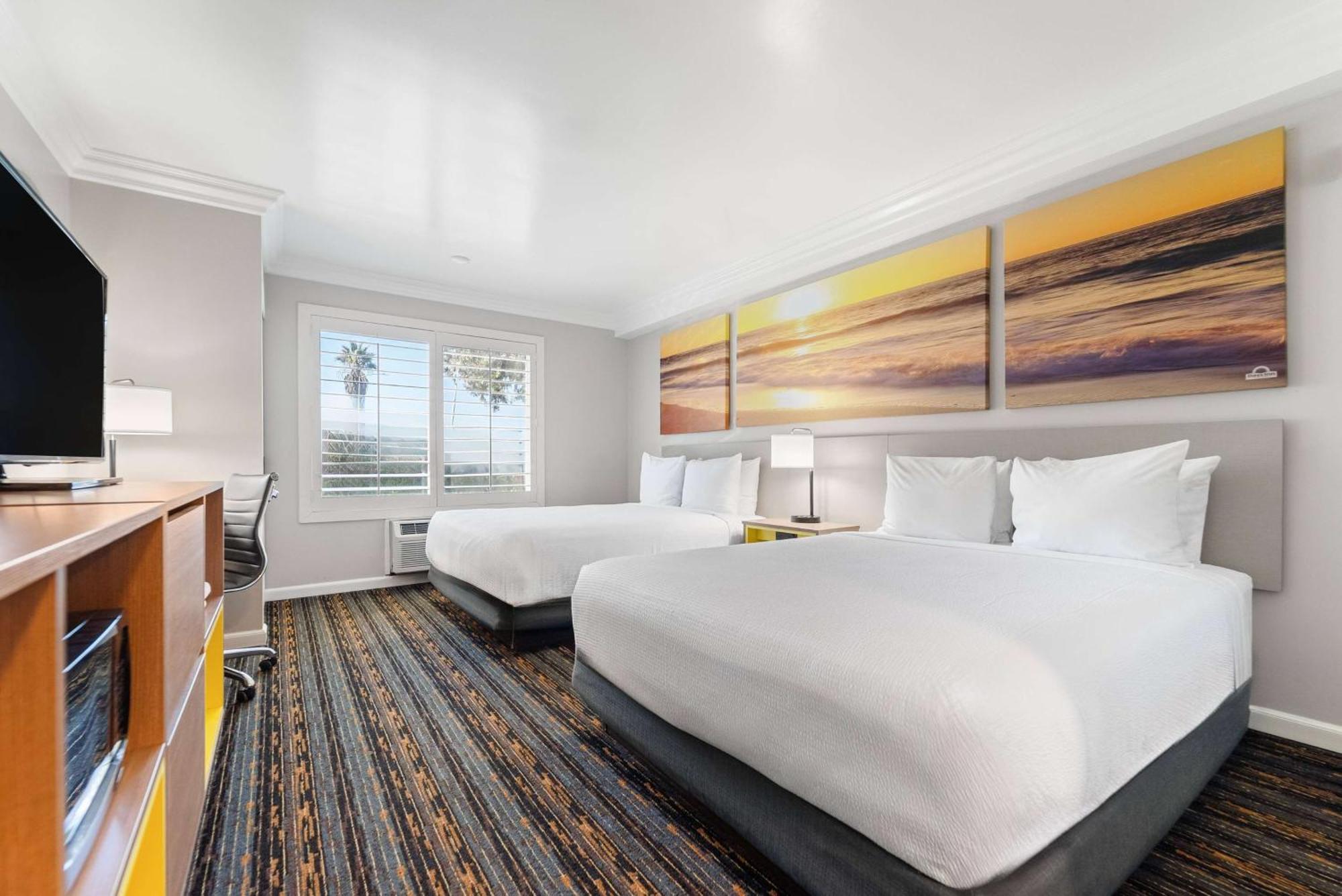 Hotel Days By Wyndham Circle 3*