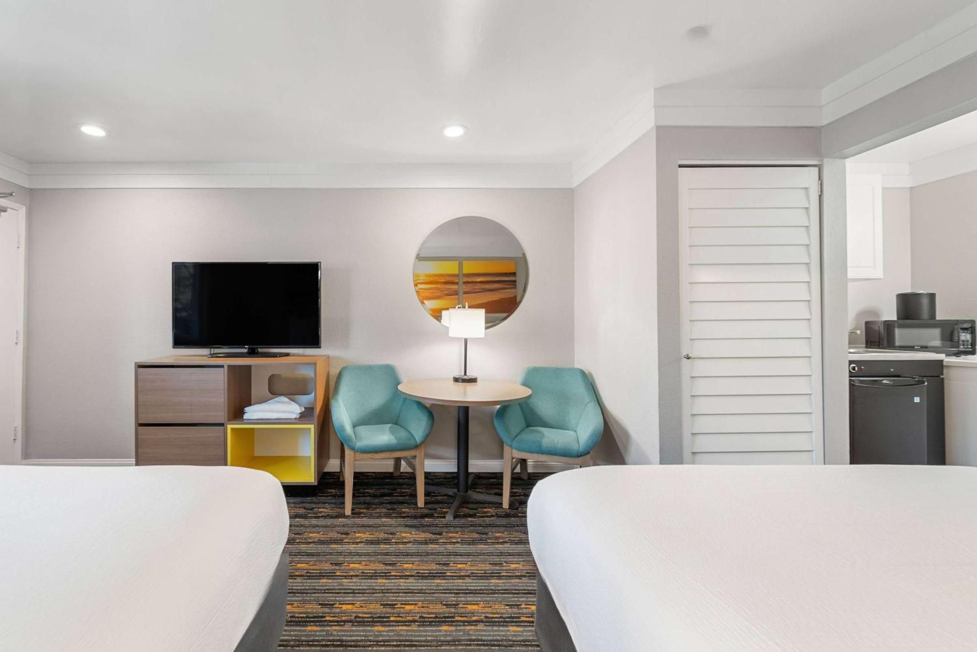 Days By Wyndham Circle Hotel 3*