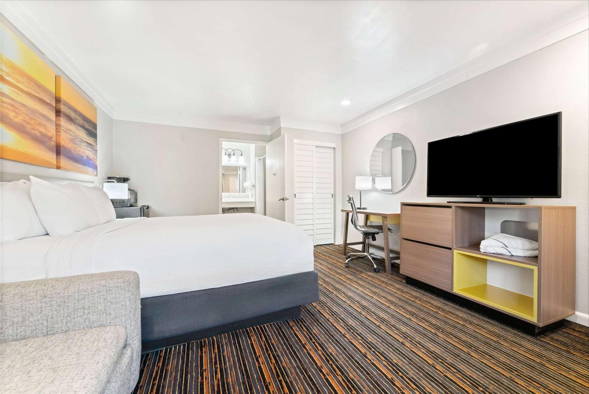 Hotel Days By Wyndham Circle San Diego