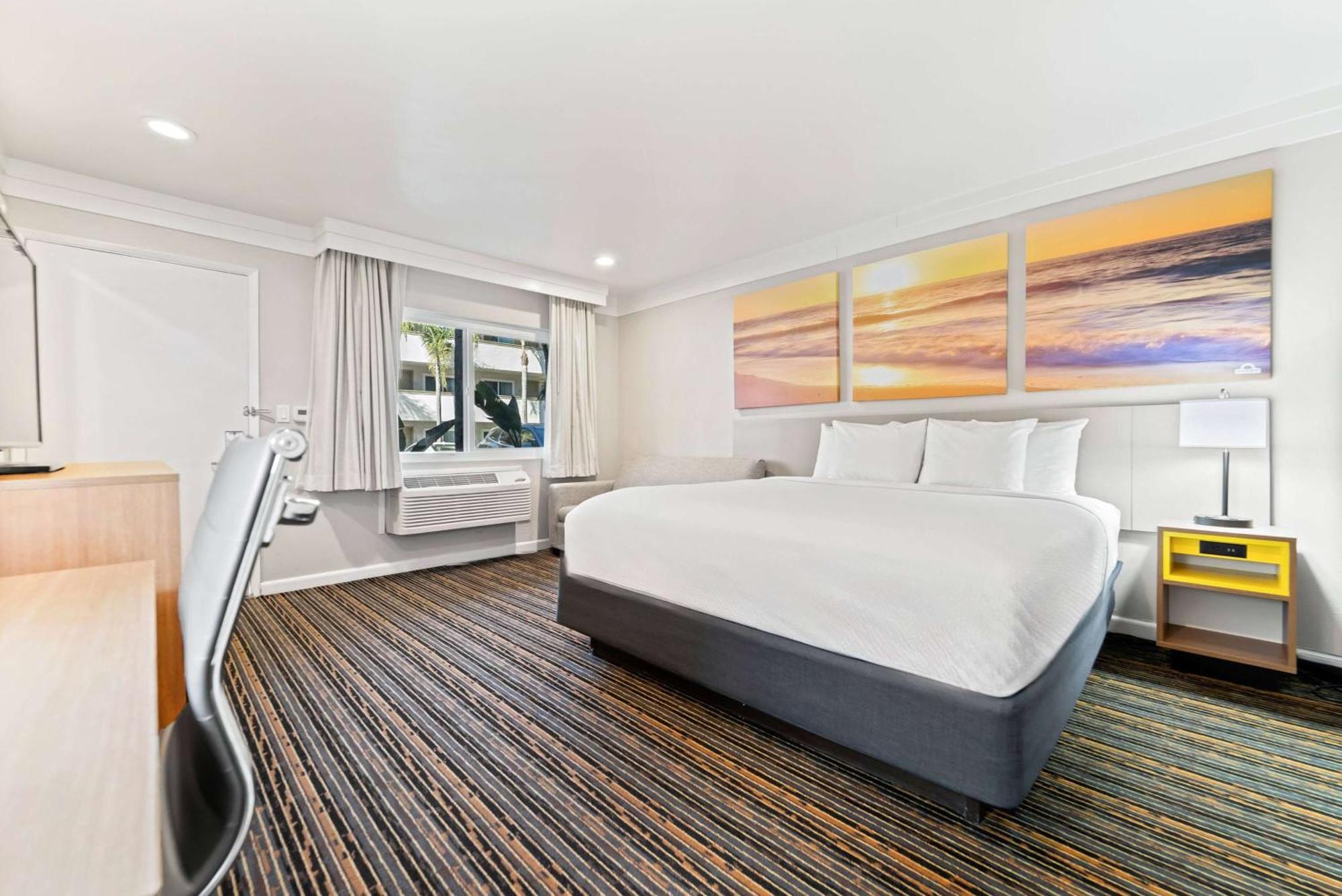 Hotel Days By Wyndham Circle